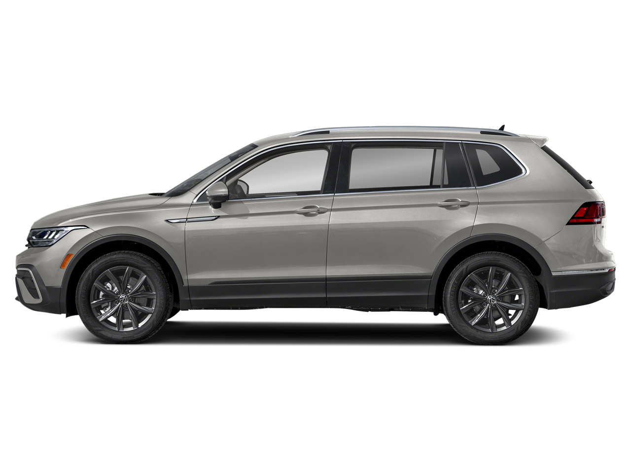 2024 Volkswagen Tiguan SE photo 4