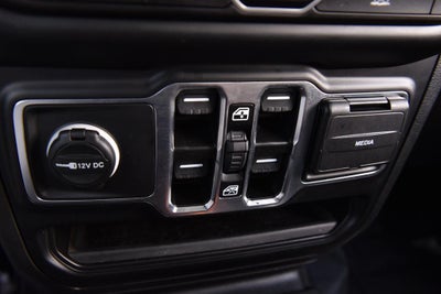 2023 Jeep Wrangler Sahara Altitude 4 Door 4x4