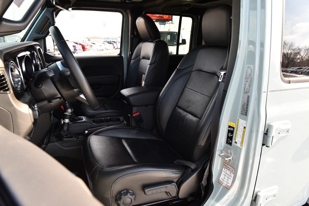 2023 Jeep Wrangler Sahara Altitude 4 Door 4x4