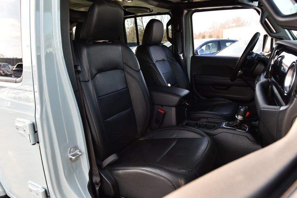 2023 Jeep Wrangler Sahara Altitude 4 Door 4x4