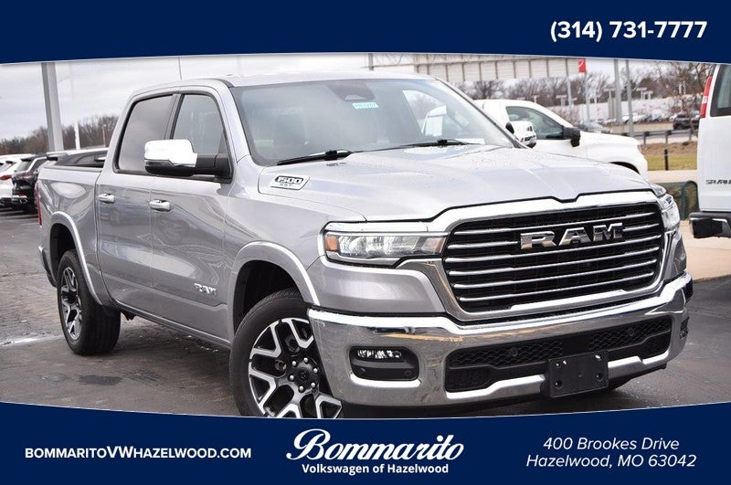 2025 RAM 1500 Laramie 4x4 Crew Cab 5'7" Box