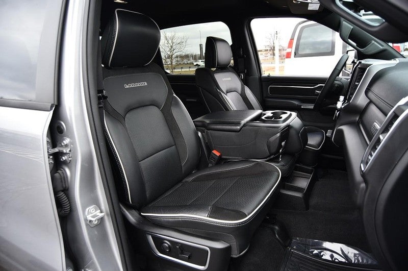 2025 RAM 1500 Laramie 4x4 Crew Cab 5'7" Box