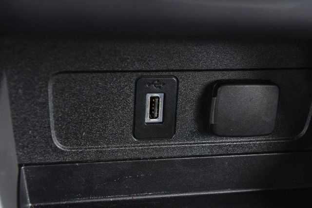 2017 Ford Escape Titanium FWD