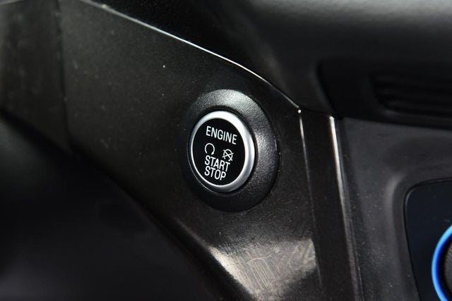 2017 Ford Escape Titanium FWD