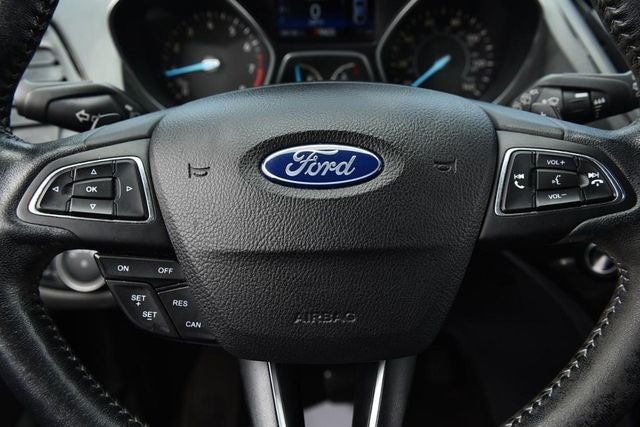 2017 Ford Escape Titanium FWD