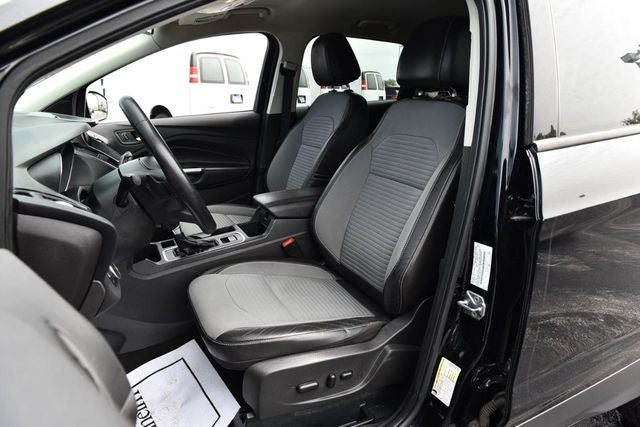 2017 Ford Escape Titanium FWD