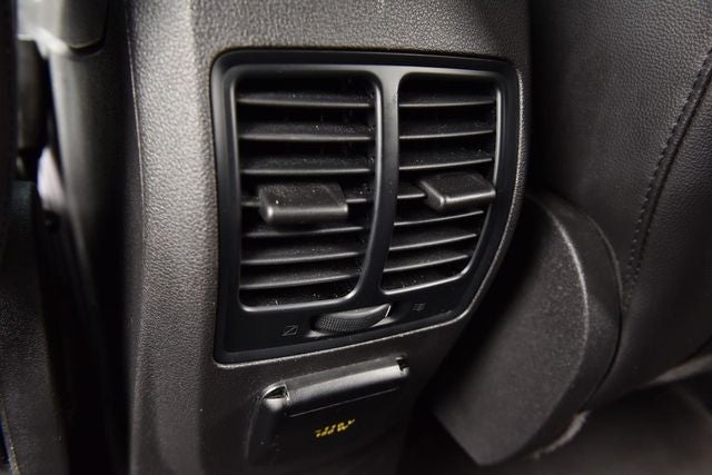 2017 Ford Escape Titanium FWD