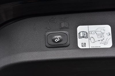 2017 Ford Escape Titanium FWD