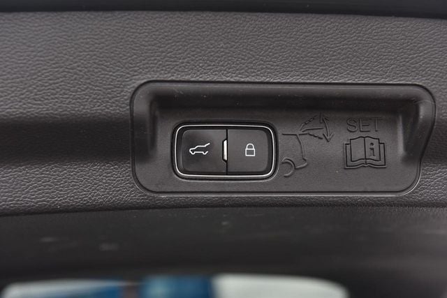 2021 Ford Explorer XLT 4WD