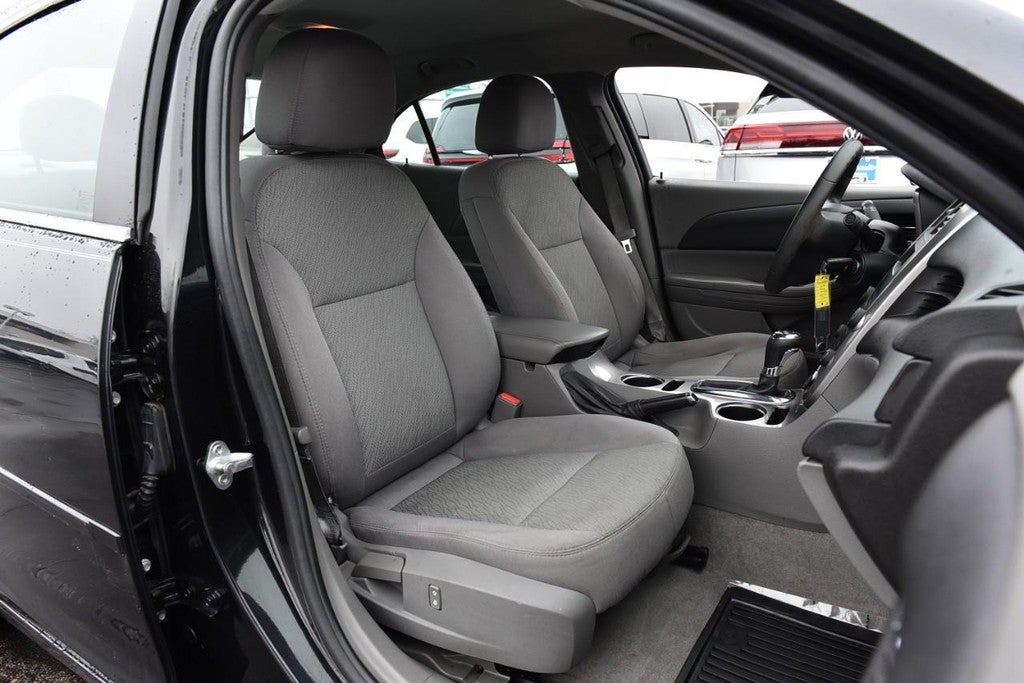 2015 Chevrolet Malibu 4dr Sdn LS w/1LS