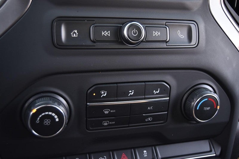 2021 Chevrolet Silverado 1500 4WD Crew Cab 147" Custom Trail Boss