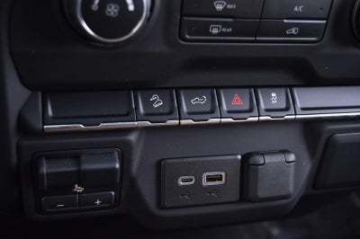 2021 Chevrolet Silverado 1500 4WD Crew Cab 147" Custom Trail Boss