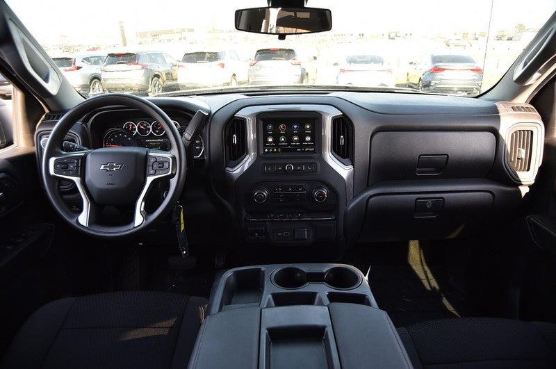 2021 Chevrolet Silverado 1500 4WD Crew Cab 147" Custom Trail Boss