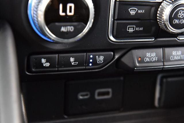 2022 GMC Yukon XL SLT
