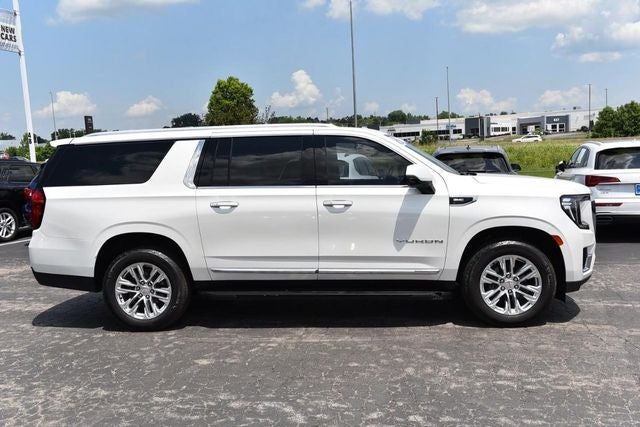 2022 GMC Yukon XL SLT