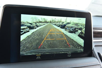 2024 Chevrolet Suburban 4WD 4dr LT