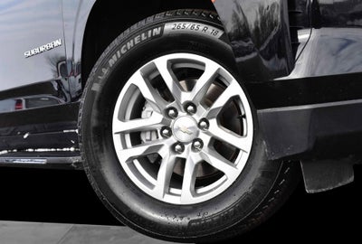 2024 Chevrolet Suburban 4WD 4dr LT