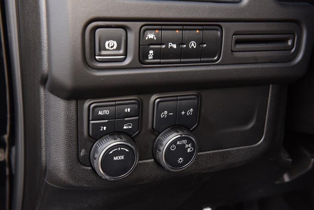 2024 Chevrolet Tahoe 4WD 4dr LT