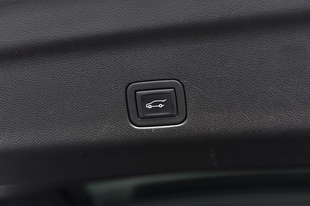 2024 Chevrolet Tahoe 4WD 4dr LT