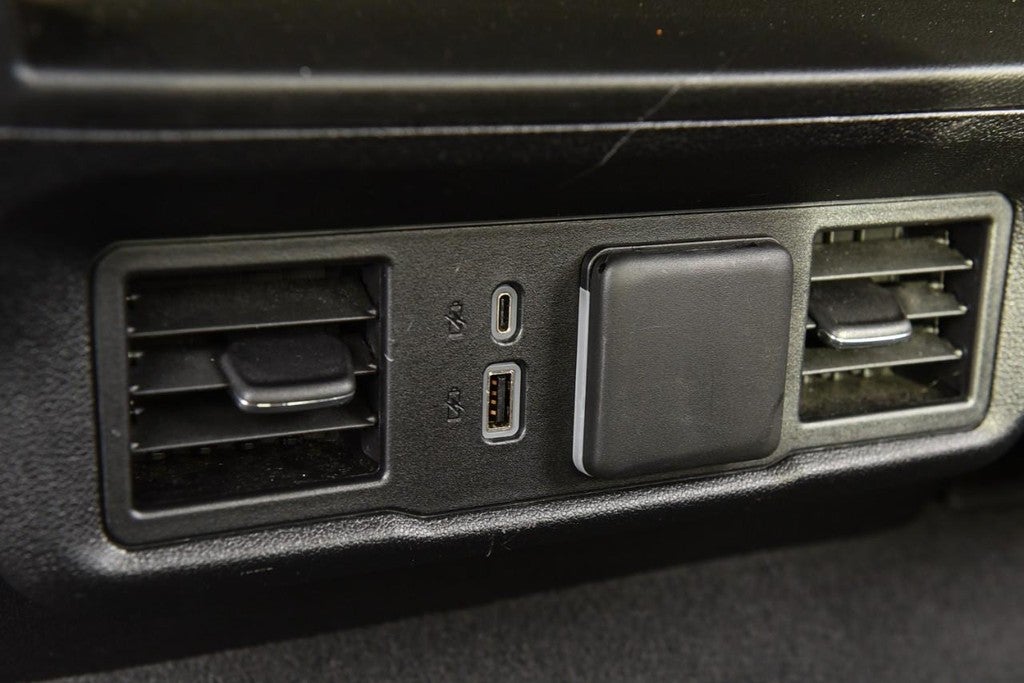 2025 GMC Sierra 1500 4WD Crew Cab 147" SLT