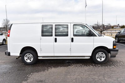 2024 GMC Savana Cargo Van RWD 2500 135"