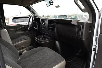 2024 GMC Savana Cargo Van RWD 2500 135"