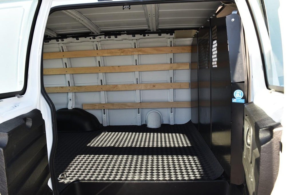 2024 GMC Savana Cargo Van RWD 2500 135"