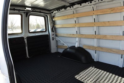 2024 GMC Savana Cargo Van RWD 2500 135"