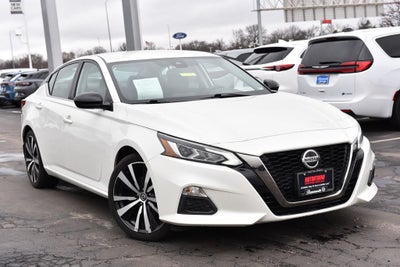 2020 Nissan Altima 2.5 SR Sedan