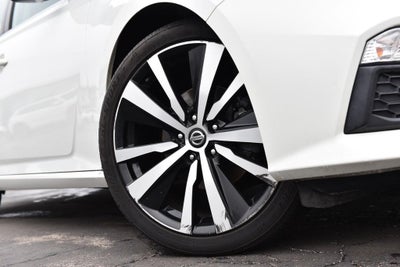 2020 Nissan Altima 2.5 SR Sedan