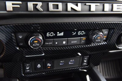 2025 Nissan Frontier SV