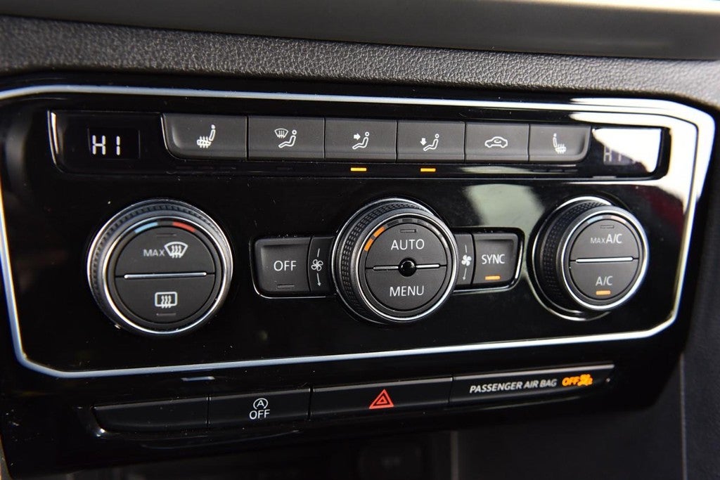 2023 Volkswagen Atlas Cross Sport 2.0T SEL 4MOTION