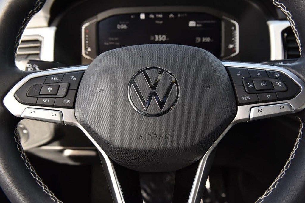 2023 Volkswagen Atlas Cross Sport 2.0T SEL 4MOTION