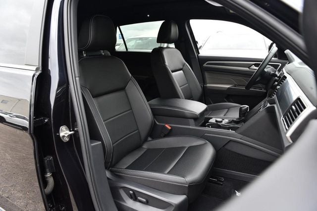 2023 Volkswagen Atlas Cross Sport 2.0T SEL