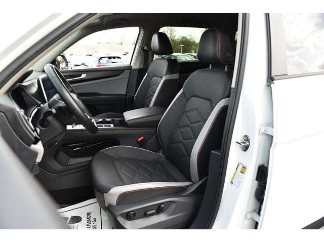 2025 Volkswagen Atlas 2.0T Peak Edition 4MOTION