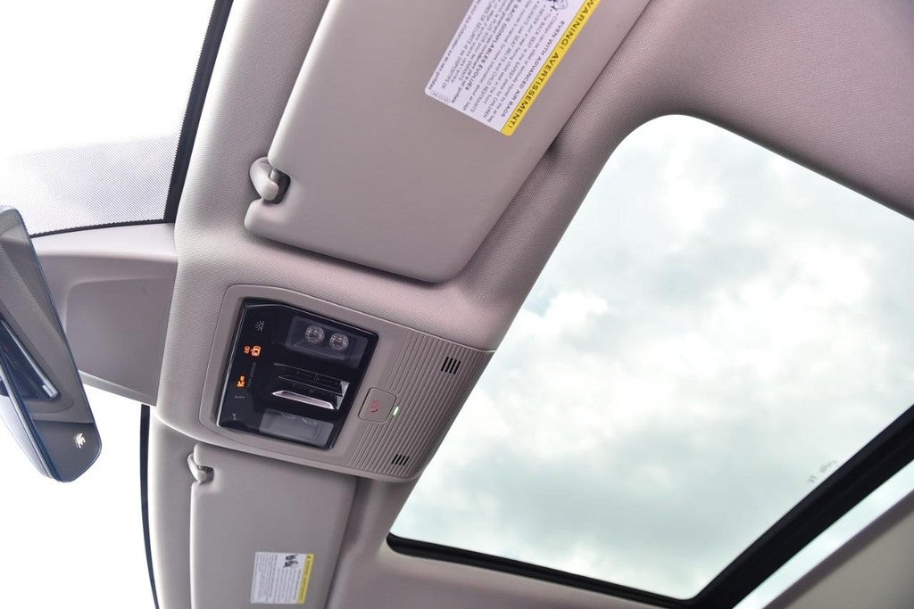 2025 Volkswagen Atlas 2.0T Peak Edition 4MOTION