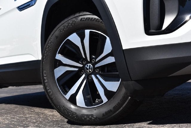 2024 Volkswagen Atlas Cross Sport 2.0T SE