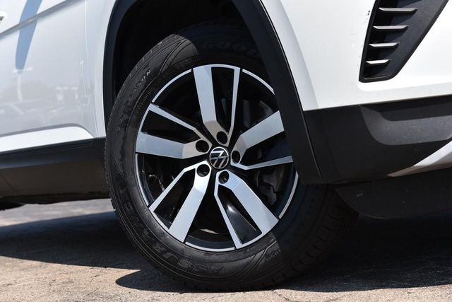 2023 Volkswagen Atlas 2.0T SE