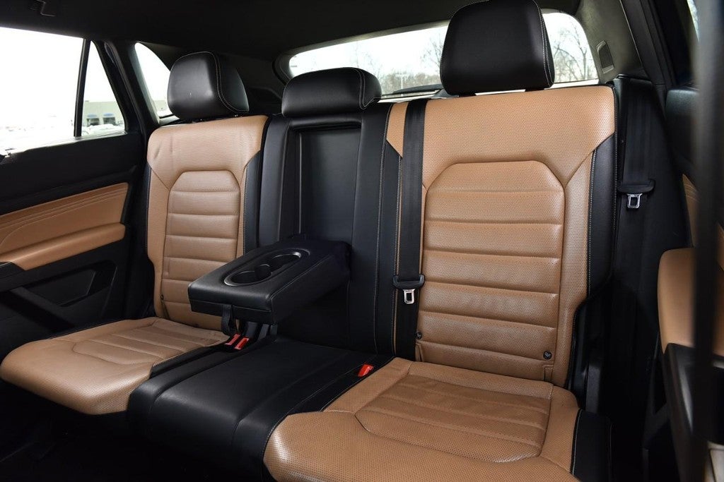 2022 Volkswagen Atlas Cross Sport 3.6L V6 SEL Premium R-Line 4MOTION