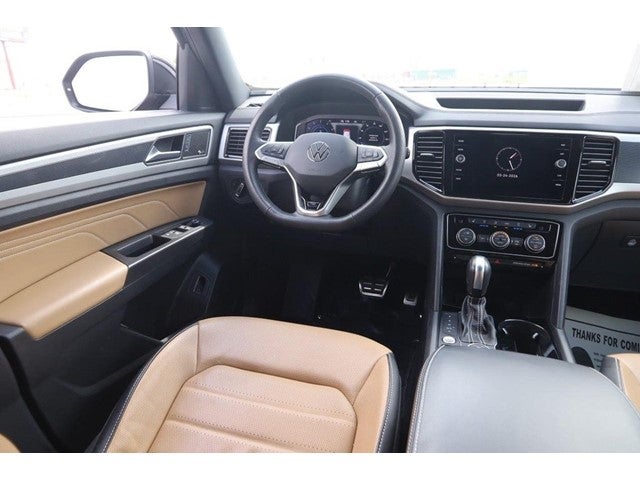 2023 Volkswagen Atlas Cross Sport 3.6L V6 SEL Premium R-Line