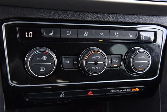 2023 Volkswagen Atlas Cross Sport 3.6L V6 SEL Premium R-Line 4MOTION