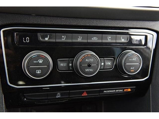 2022 Volkswagen Atlas 3.6L V6 SEL Premium R-Line 4MOTION