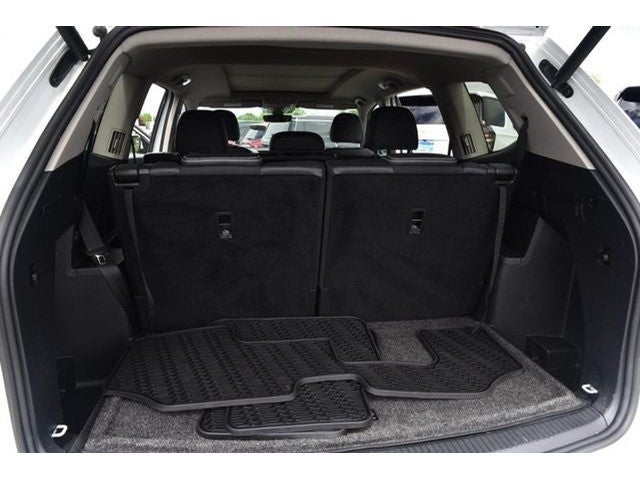 2022 Volkswagen Atlas 3.6L V6 SEL Premium R-Line 4MOTION
