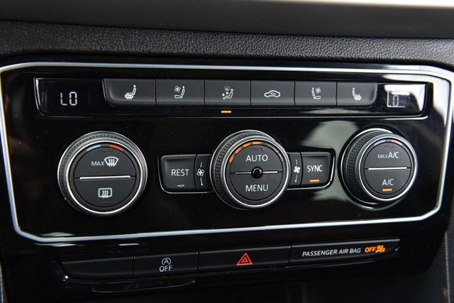 2023 Volkswagen Atlas 3.6L V6 SEL Premium R-Line