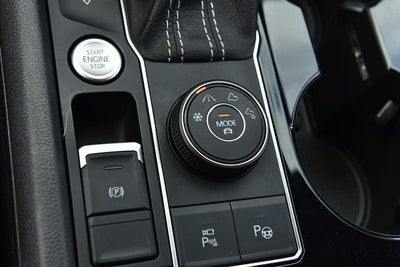 2023 Volkswagen Atlas 3.6L V6 SEL Premium R-Line