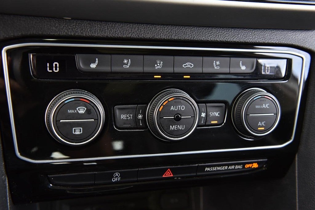 2022 Volkswagen Atlas 3.6L V6 SEL Premium R-Line 4MOTION