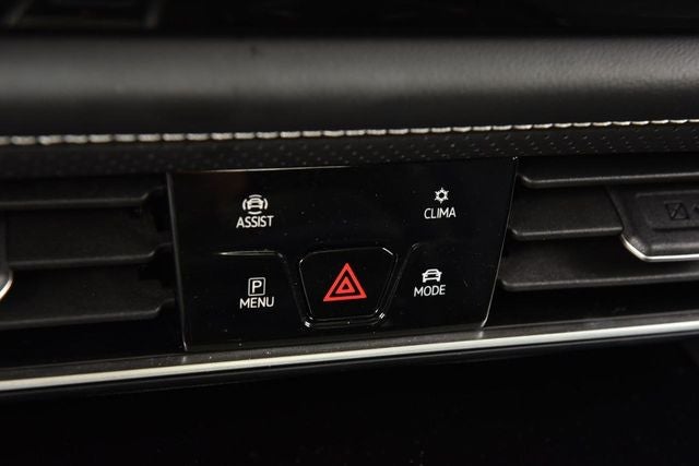 2025 Volkswagen Atlas 2.0T SEL Premium R-Line 4MOTION