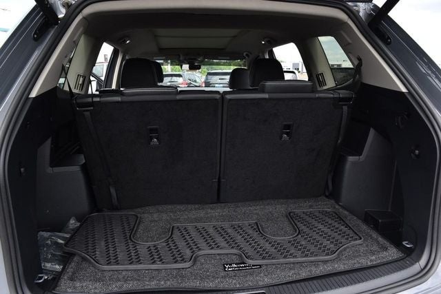 2025 Volkswagen Atlas 2.0T SEL Premium R-Line 4MOTION