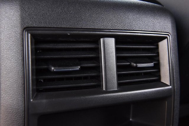 2023 Volkswagen Atlas Cross Sport 2.0T SE w/Technology