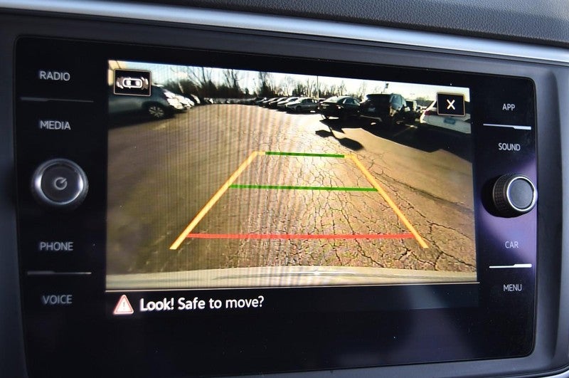 2021 Volkswagen Atlas Cross Sport 2.0T SE w/Technology 4MOTION